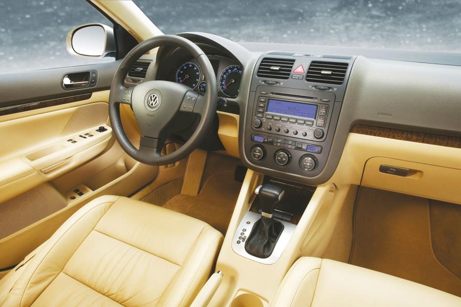  Volkswagen Jetta 2005 года  (фото 112 из 131)